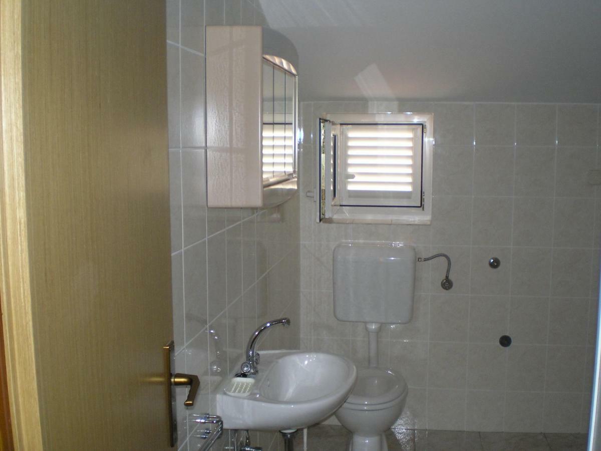 Apartmani Danica Biograd Na Moru Exterior photo